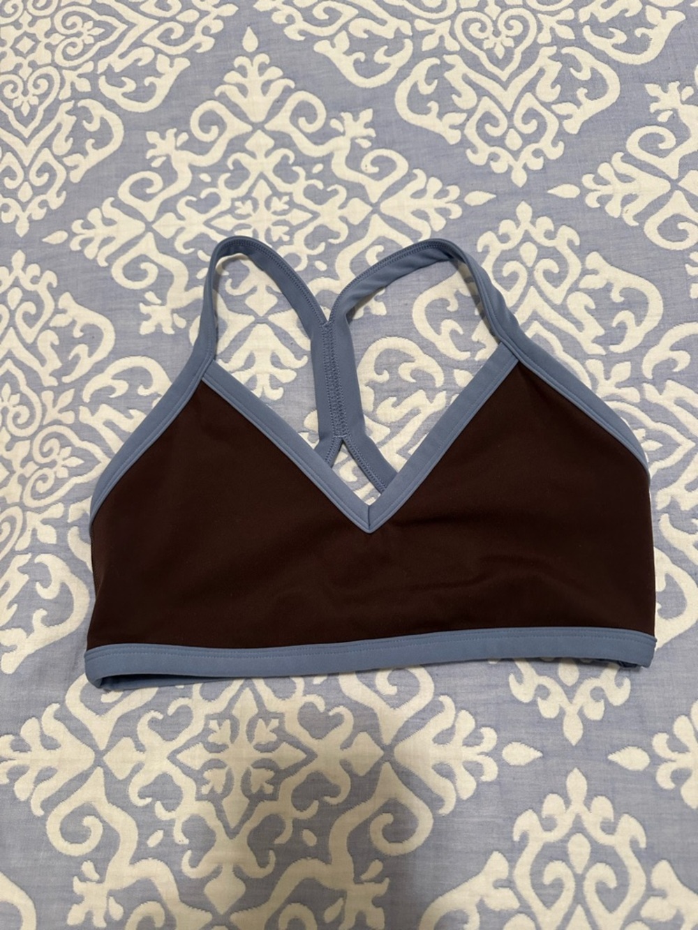 FORM V-Neck Bra - Espresso/Glacier